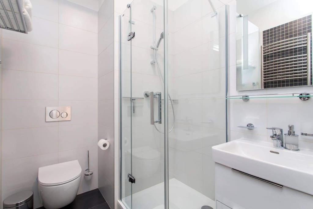 Friendly Private Room In The Sharing Flat Prague Exterior photo